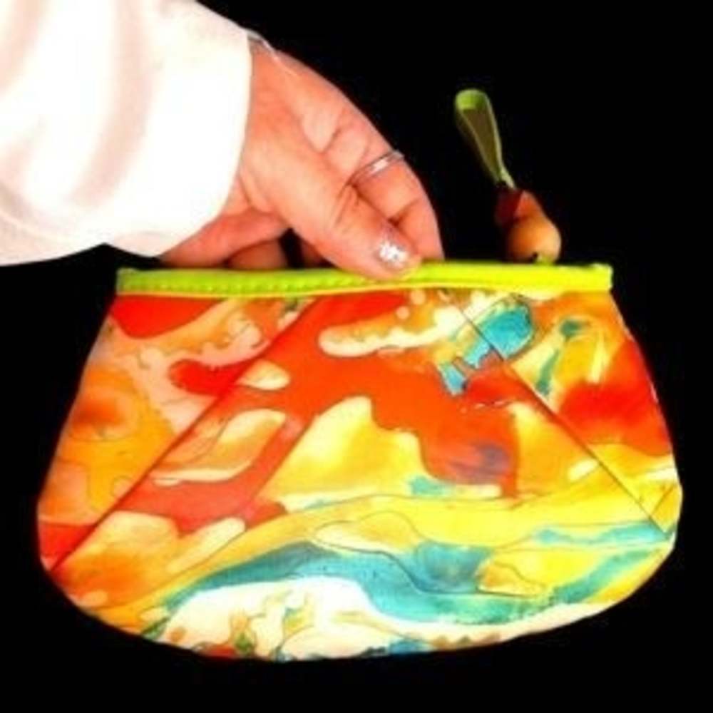 Mary Kay Clutch/Cosmetic Vintage Bag "The Art Of Nature".